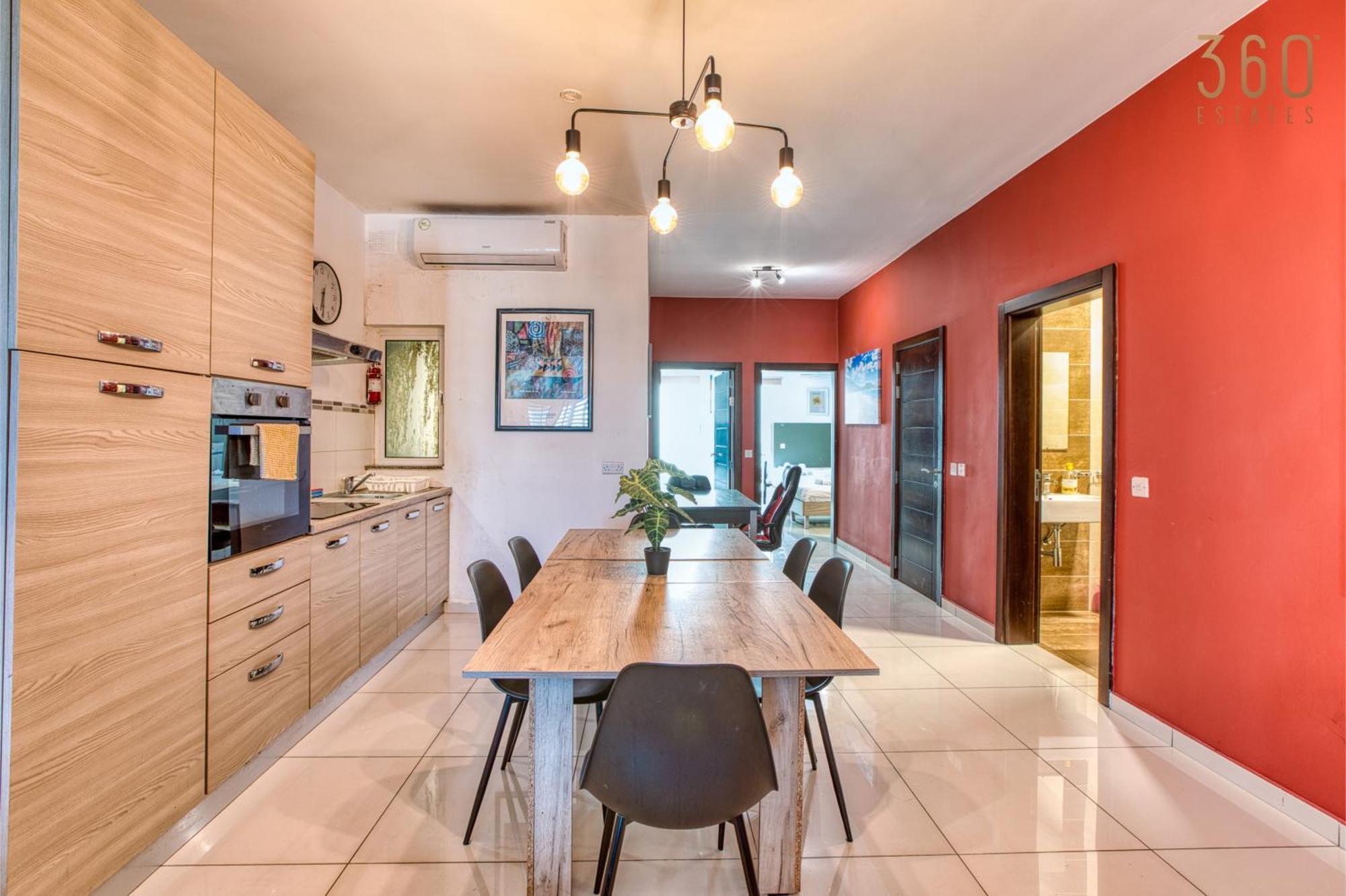 A Lovely 3 Bedroom, 3 Baths Home In The Centre Of Gzira By 360 Estates Exterior photo