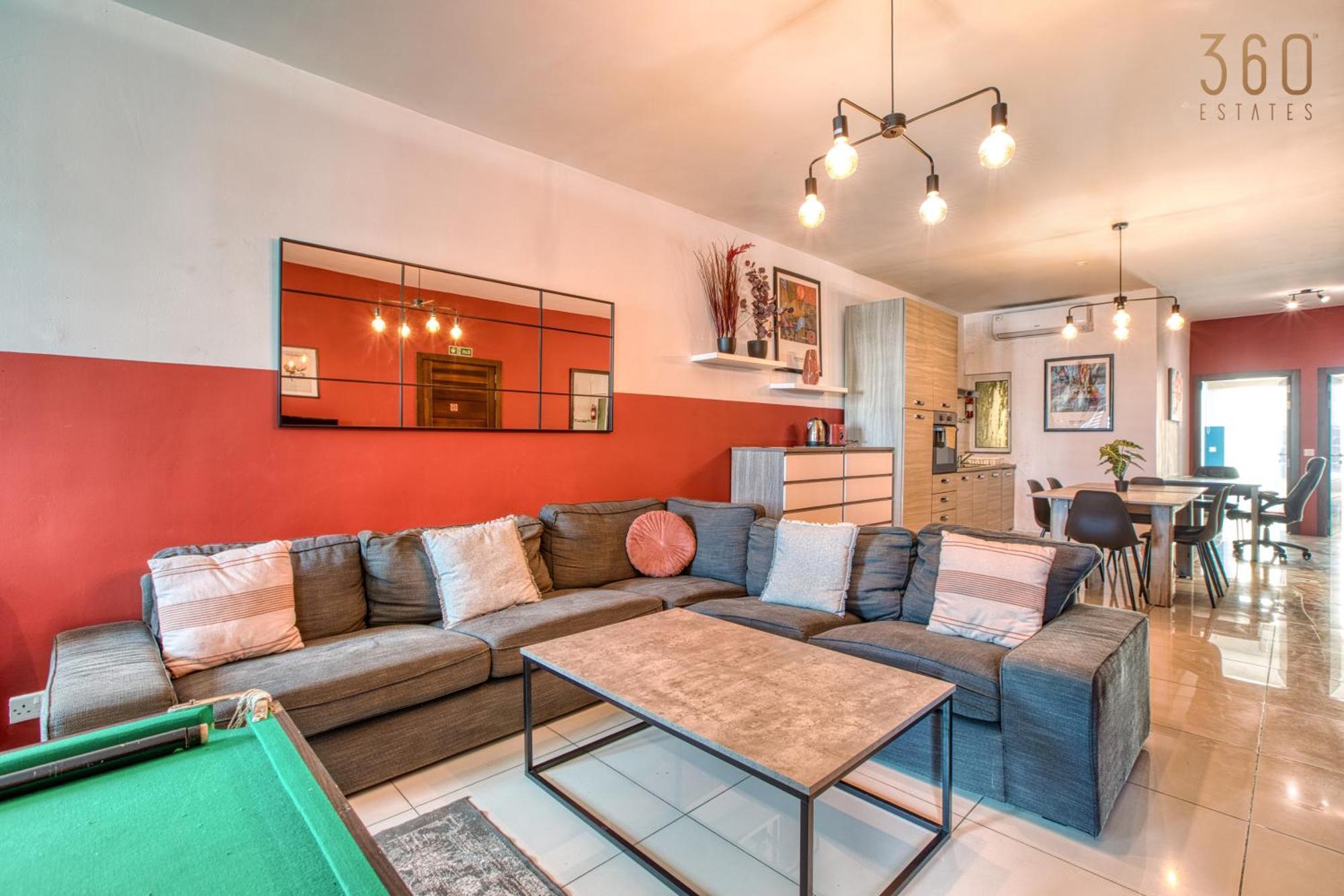 A Lovely 3 Bedroom, 3 Baths Home In The Centre Of Gzira By 360 Estates Exterior photo